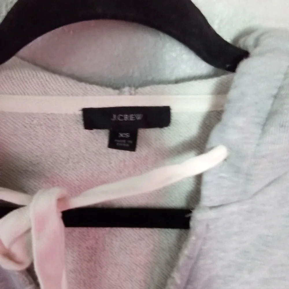J crew sweater size xs ( box AF )